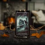 Cabin in the Woods - Kringle Candle - duża świeca z dwoma knotami (624g) - seria Halloween - 2