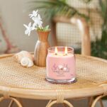 Pink Sands - Yankee Candle Signature - średnia świeca z dwoma knotami - 2
